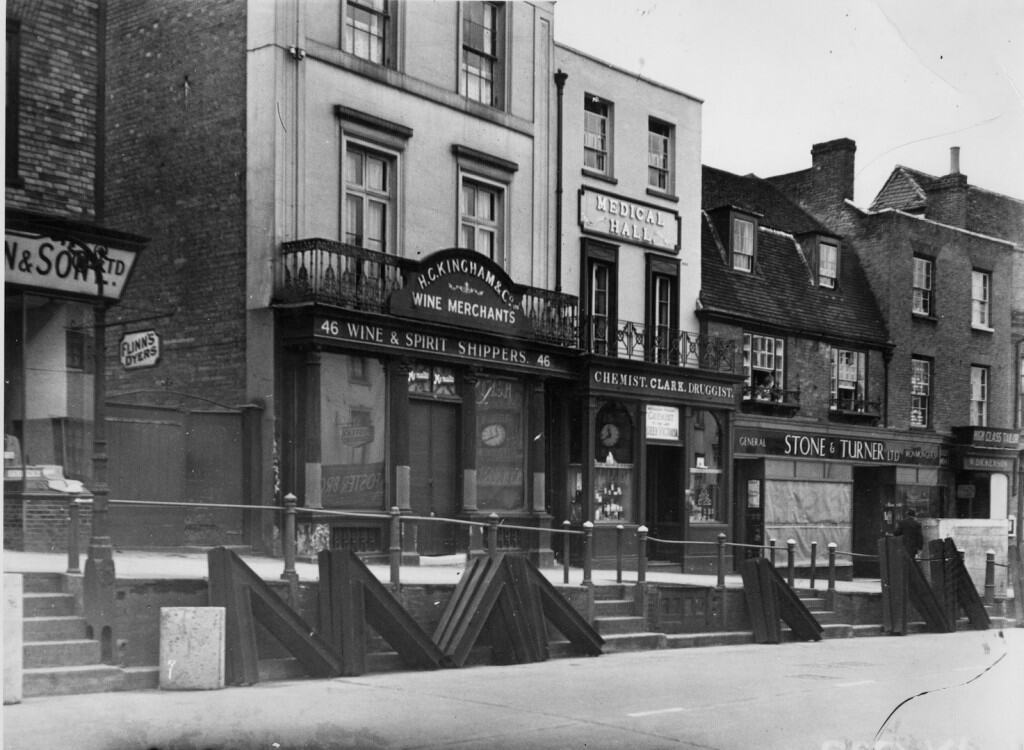 Tank traps on Dorking High Street