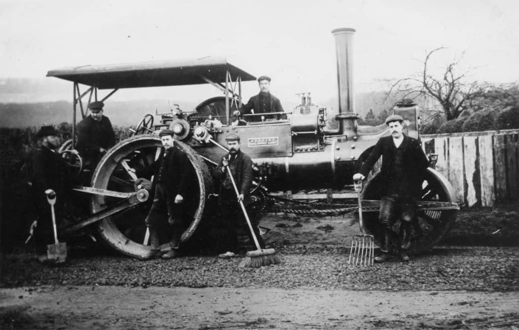 Denbies estate workers with a traction engine before the war. © Ranmore Archive