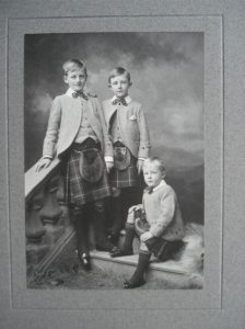 Hugh, Alan and Geoffrey Mott © Wharton & Bliss Families