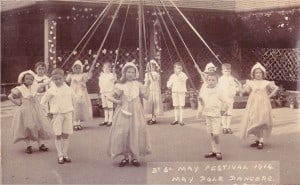 Dorking British School May Day 1914